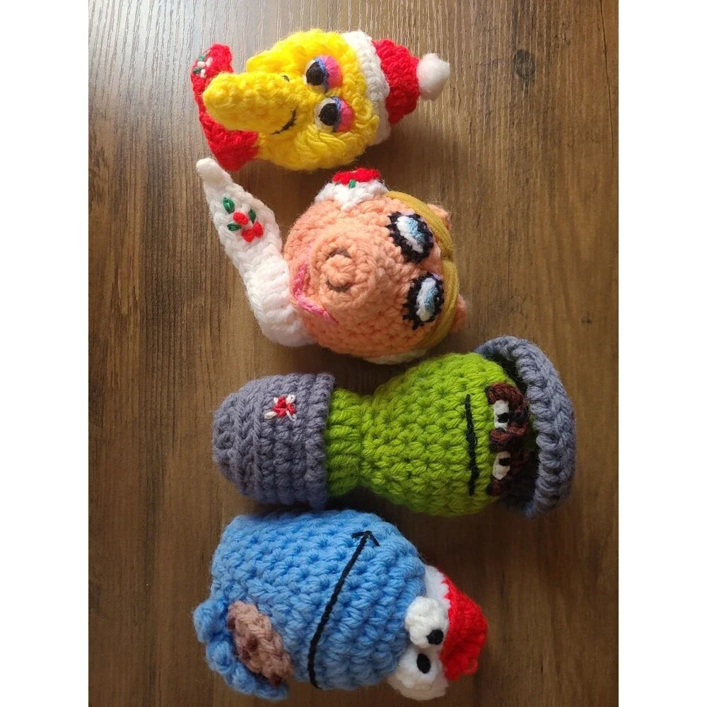 Set 4 Sesame Street Crocheted Ornaments Cookie Monster Miss Piggy Oscar Big Bird